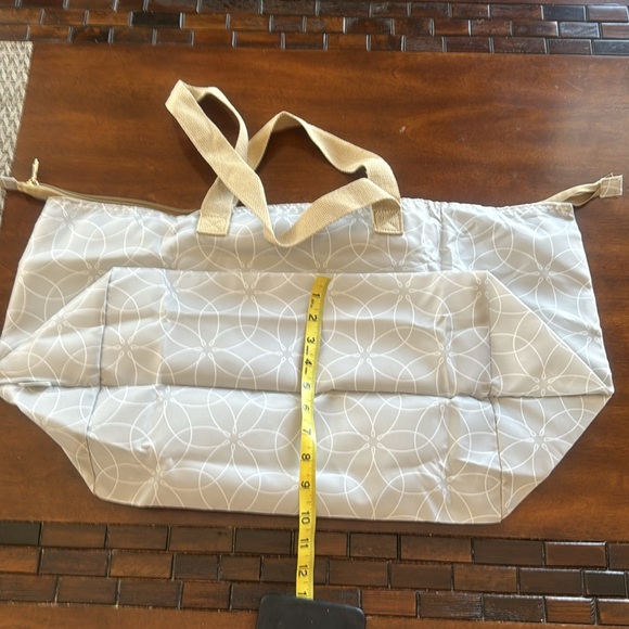 New DSW Foldable Tote. - Picture 10 of 12